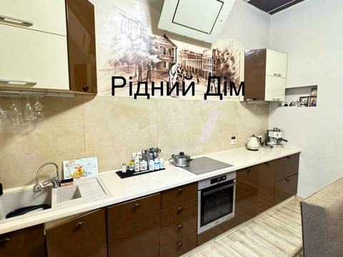 квартира за адресою Коперника вул., 5