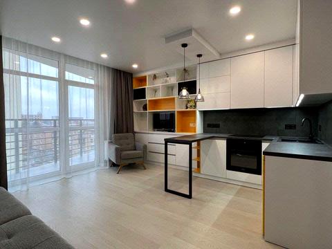 квартира за адресою Гайдамацька вул. (Марфи Струтинської), 2г