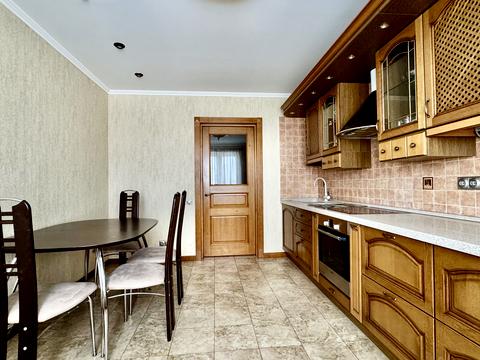 квартира по адресу Оболонский просп., 36-Д