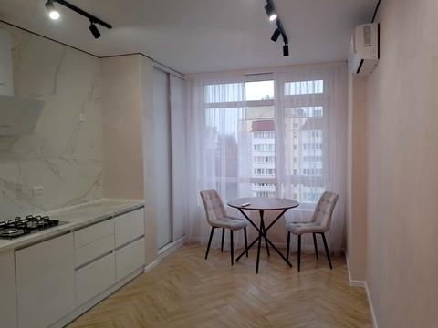 квартира по адресу Свободи ул., 12а