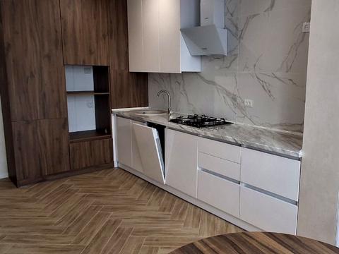 квартира по адресу Свободи ул., 12а