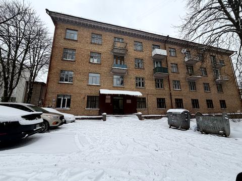 комерційна за адресою Віталія Скакуна вул. (Академіка Каблукова), 4