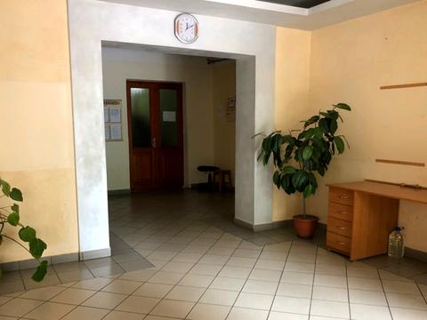 комерційна за адресою Віталія Скакуна вул. (Академіка Каблукова), 4