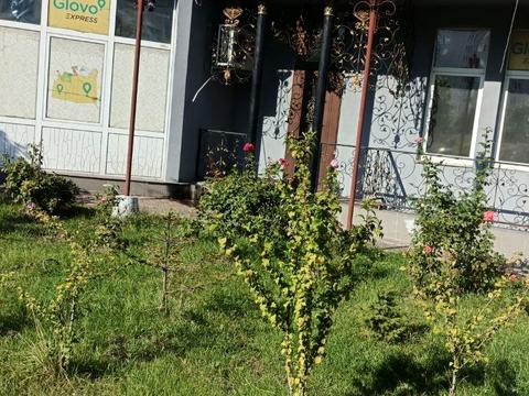 коммерческая по адресу Миколы Бажана просп., 14