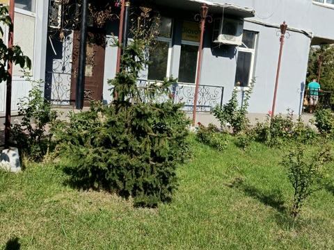 коммерческая по адресу Миколы Бажана просп., 14