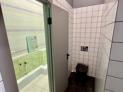 коммерческая по адресу Драгоманова ул., 2-А