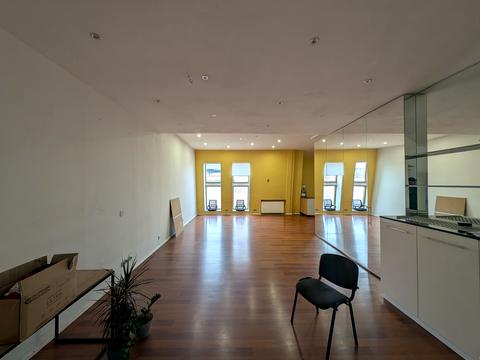 комерційна за адресою Євгена Чикаленка вул. (Пушкінська), 45