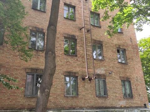 комерційна за адресою Василя Чумака вул., 10-А