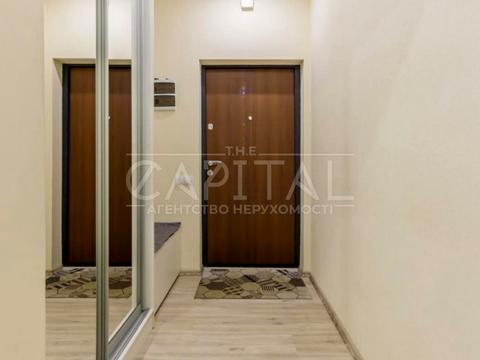 квартира за адресою Михайла Максимовича вул. (Онуфрія Трутенка), 28-Б