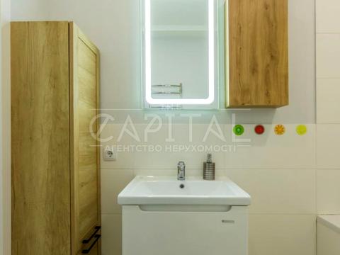 квартира за адресою Михайла Максимовича вул. (Онуфрія Трутенка), 28-Б