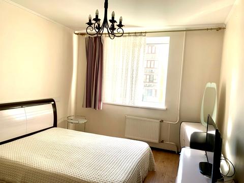 квартира за адресою Зоопаркова вул., 4