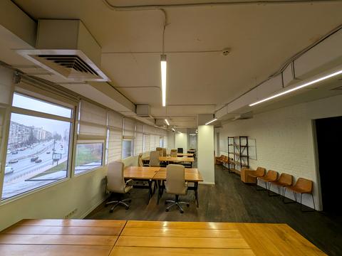 комерційна за адресою Лесі Українки бульв., 23