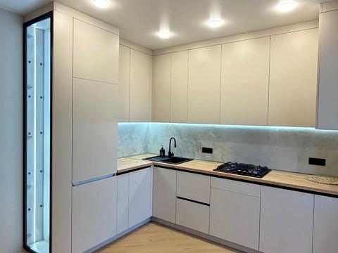 квартира по адресу Институтская ул., 6/2