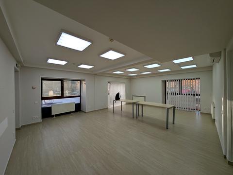 комерційна за адресою Олеся Гончара вул., 79