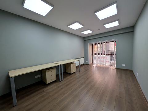 комерційна за адресою Олеся Гончара вул., 79