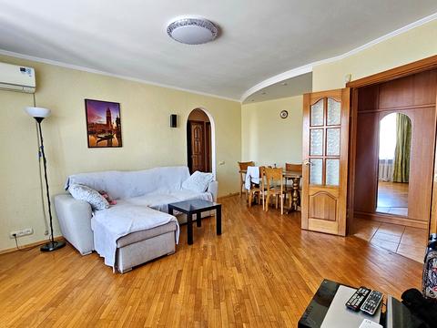 квартира за адресою Нарбутівська вул., 20