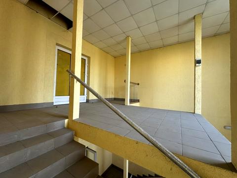 коммерческая по адресу Чёрных Запорожцев ул. (Петра Запорожця), 28