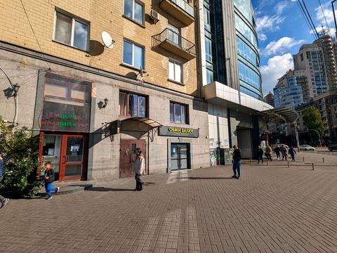 комерційна за адресою Олеся Гончара вул., 79