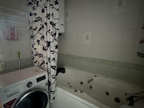 квартира по адресу Гагарина просп. (Гагаріна), 180/3