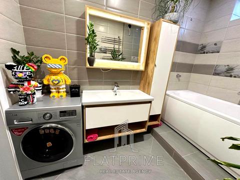 квартира за адресою Регенераторна вул., 4 к3