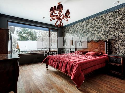 будинок за адресою Виноградна вул., 1