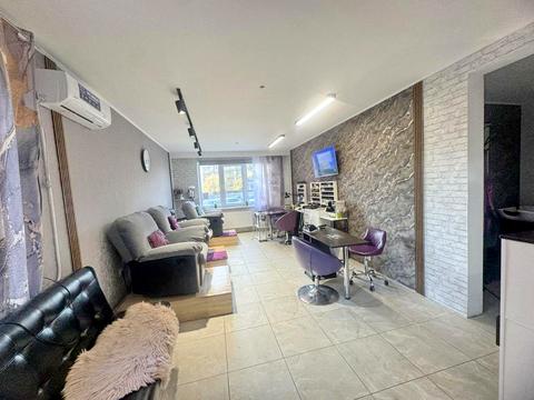 коммерческая по адресу Литературная ул., 10