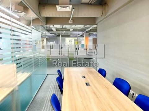 коммерческая по адресу Сім'ї Прахових, 58/10