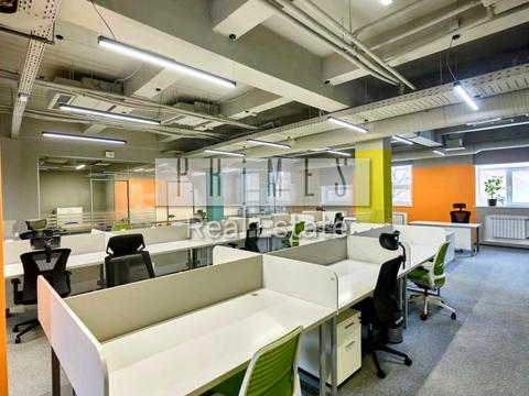 коммерческая по адресу Сім'ї Прахових, 58/10