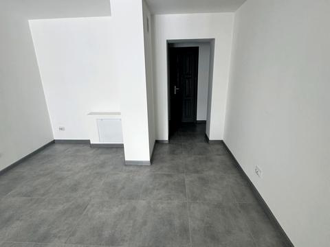 комерційна за адресою Гайова вул., 5