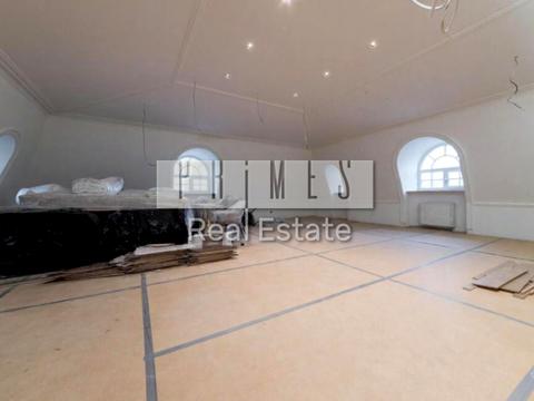 будинок за адресою вул. Товарна, 1