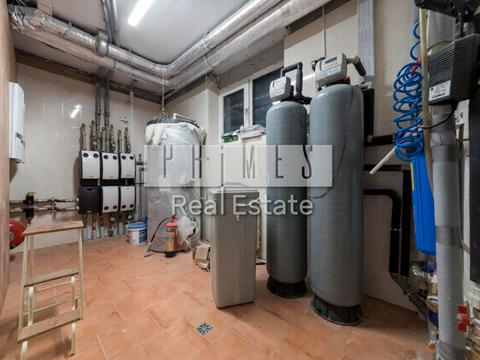 будинок за адресою вул. Товарна, 1