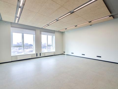 комерційна за адресою Антоновича вул. (Горького), 109