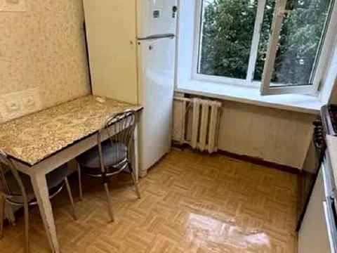 квартира за адресою Святоюріївська вул., 10/2