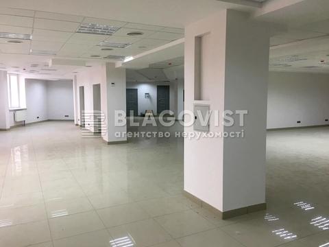 комерційна за адресою Глибочицька вул., 17М