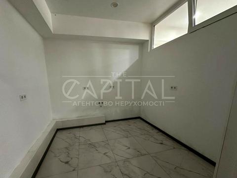 комерційна за адресою Мечникова вул., 106