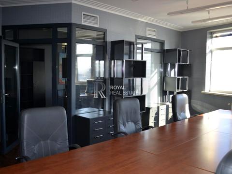 комерційна за адресою Старонаводницька вул., 6-Б