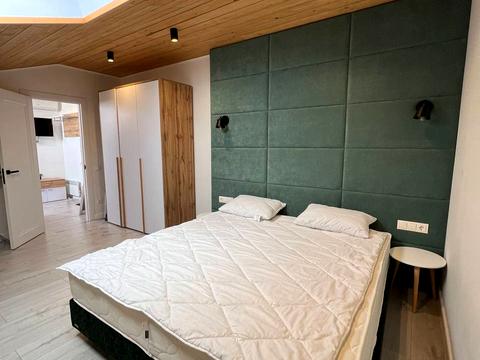 квартира по адресу Высочана ул., 18