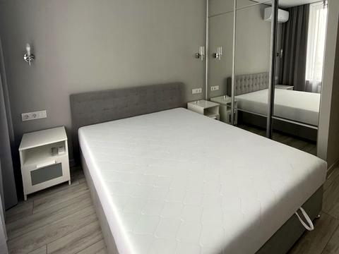 квартира за адресою Князя Романа Мстиславича вул. (Генерала Жмаченка), 22