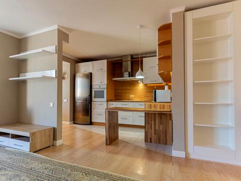 квартира за адресою Щаслива вул., 28