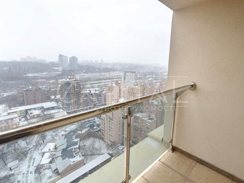 комерційна за адресою Антоновича вул. (Горького), 109