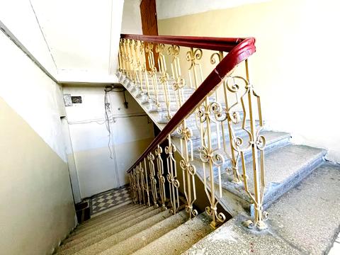 квартира за адресою Куликівський узвіз (Революції), 9