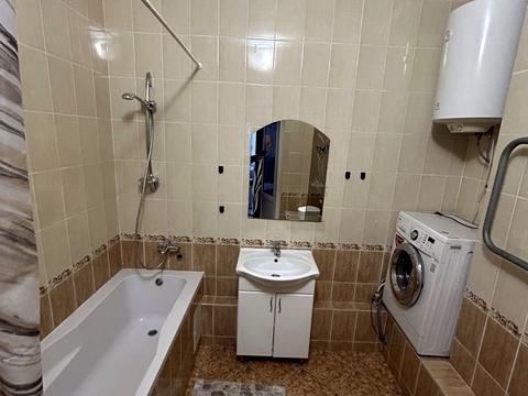 квартира за адресою Київ, Гната Хоткевича вул. (Червоногвардійська), 12