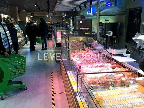 комерційна за адресою Лук'янівська вул., 1