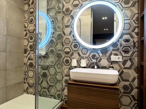 квартира за адресою Зарічна вул., 1-Б