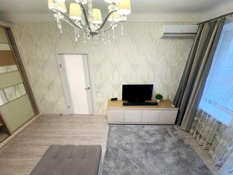 квартира за адресою Незалежності вул. (Титова), 6