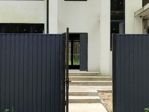 дом по адресу Боровая ул.