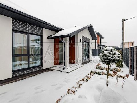 дом по адресу привітна, 1