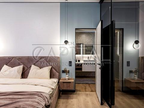 дом по адресу привітна, 1