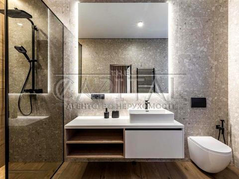 дом по адресу привітна, 1