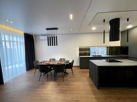 дом по адресу 22-го Января ул., 378